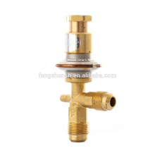 Hot gas bypass constant pressure expansion valves